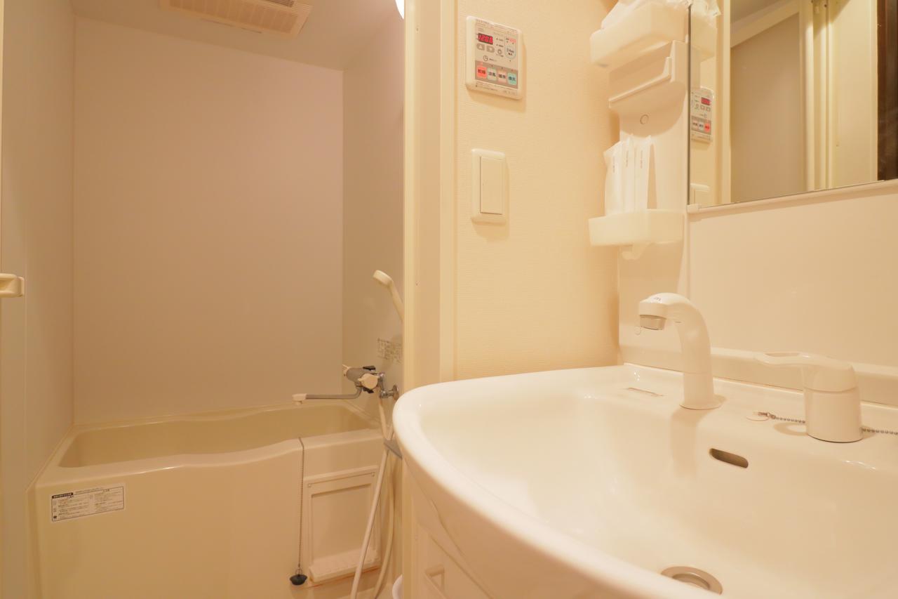 Hg Cozy Hotel No 38 通天閣前 Осака Екстер'єр фото