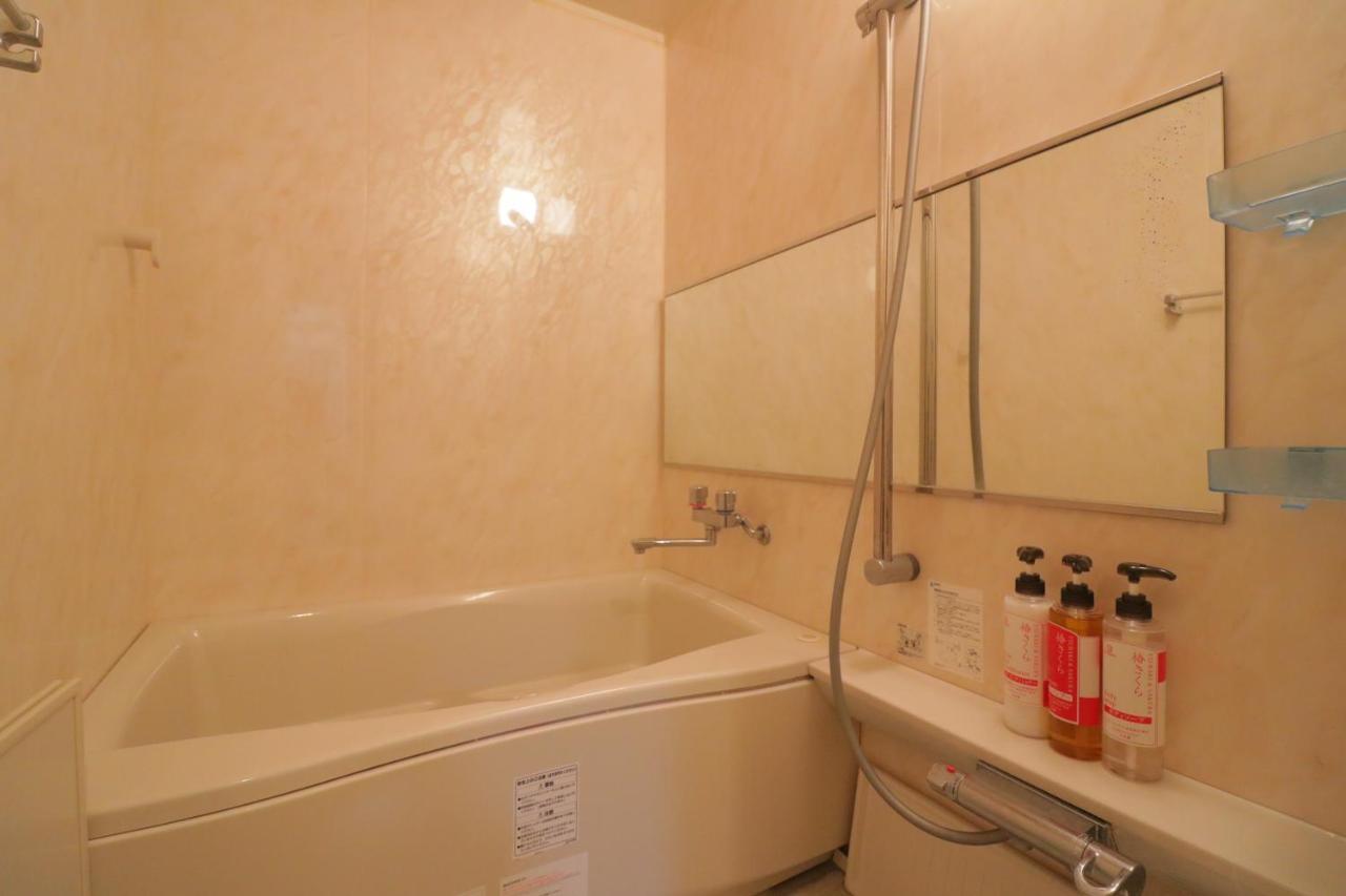 Hg Cozy Hotel No 38 通天閣前 Осака Екстер'єр фото