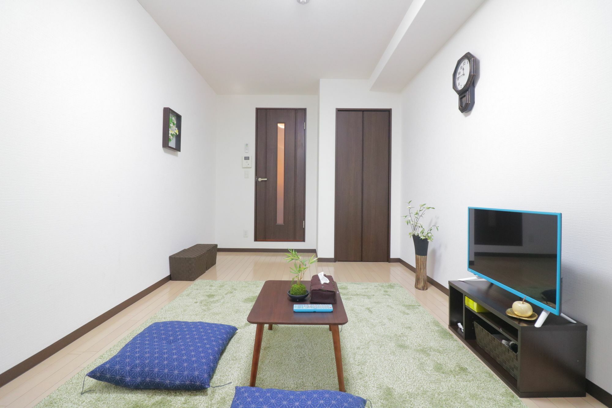 Hg Cozy Hotel No 38 通天閣前 Осака Екстер'єр фото