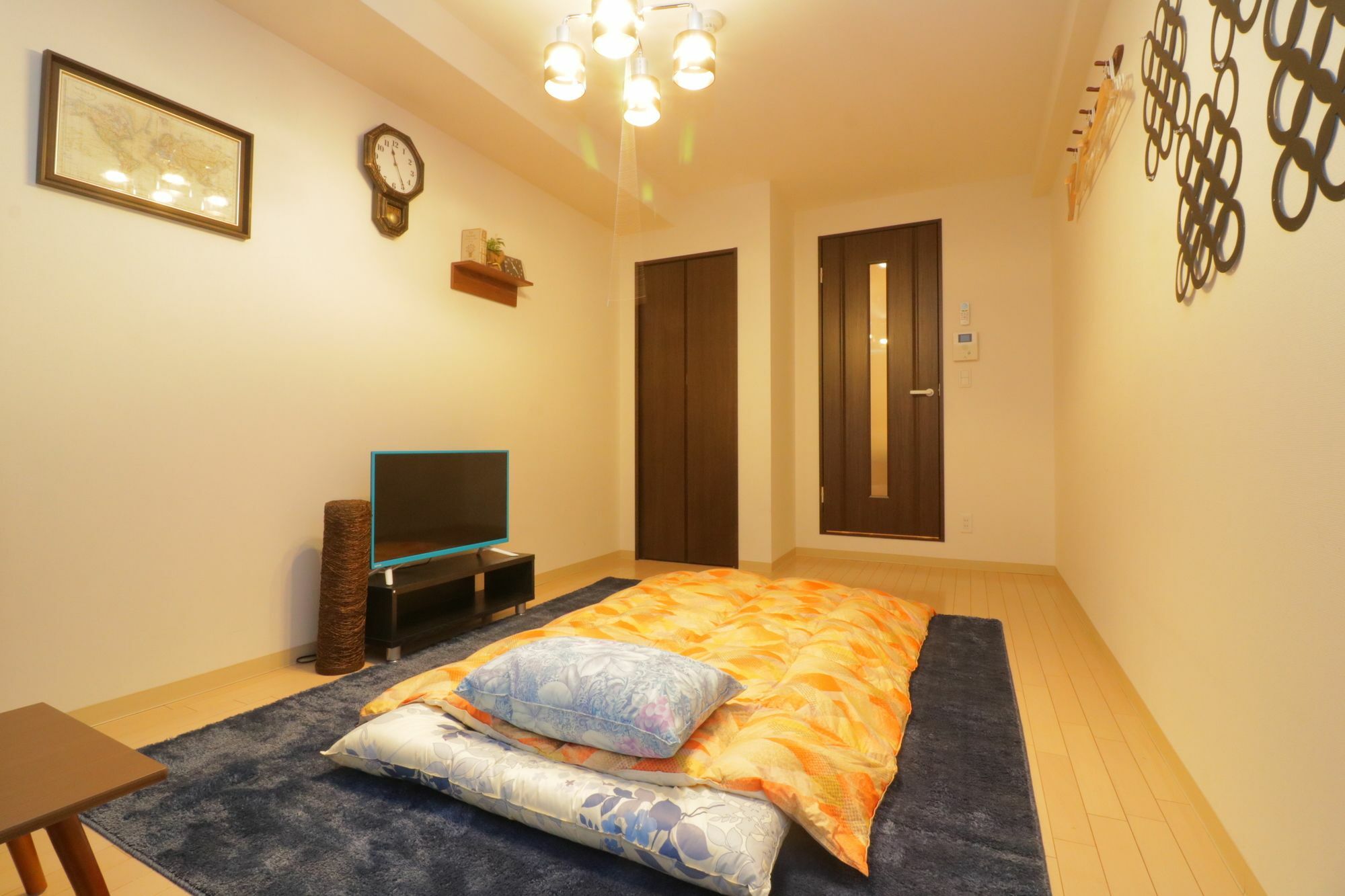 Hg Cozy Hotel No 38 通天閣前 Осака Екстер'єр фото